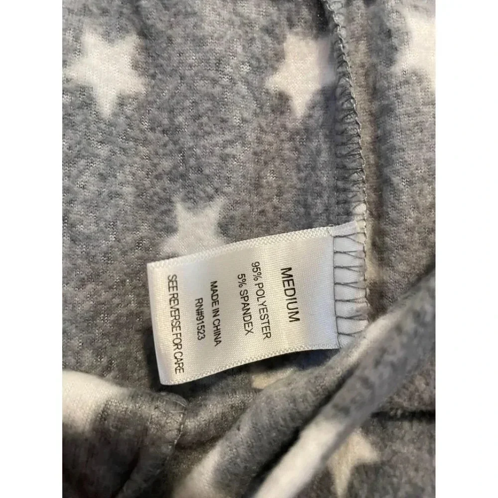 Women’s size Medium Gray & White Stars Fleece Pajama Pants